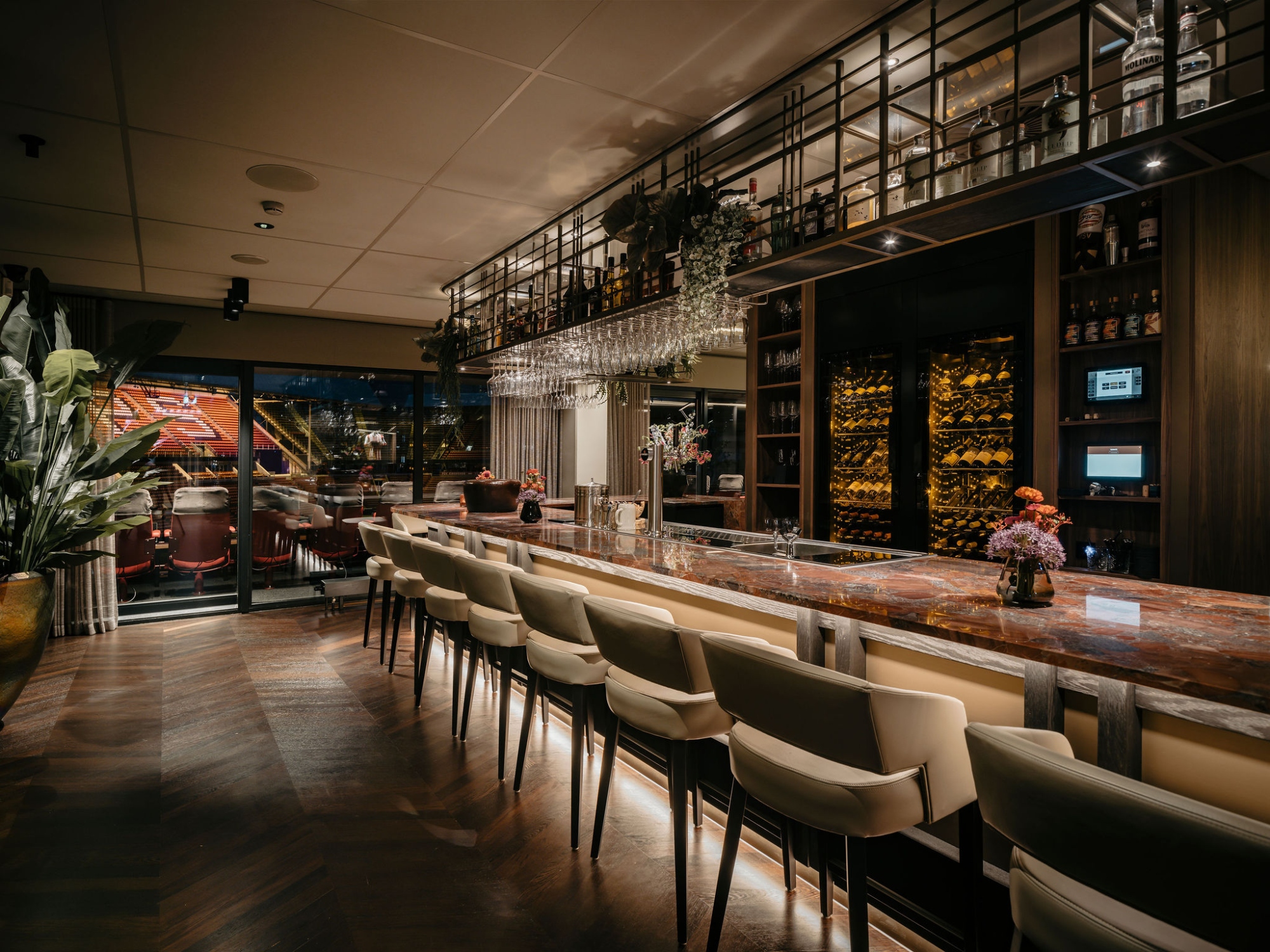 Legends Lounge